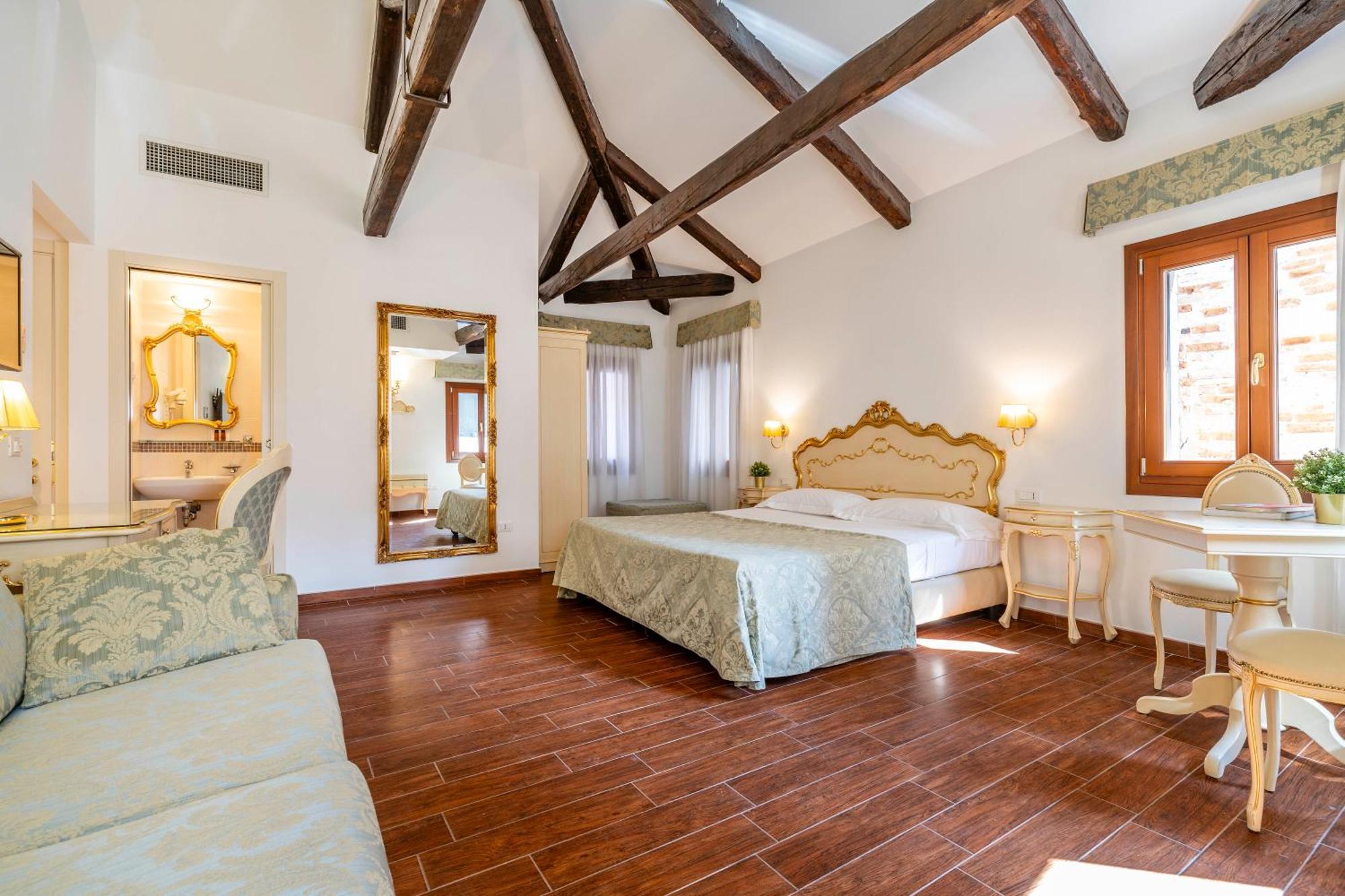 Casa Marsilli Hotel เวนิส ภายนอก รูปภาพ