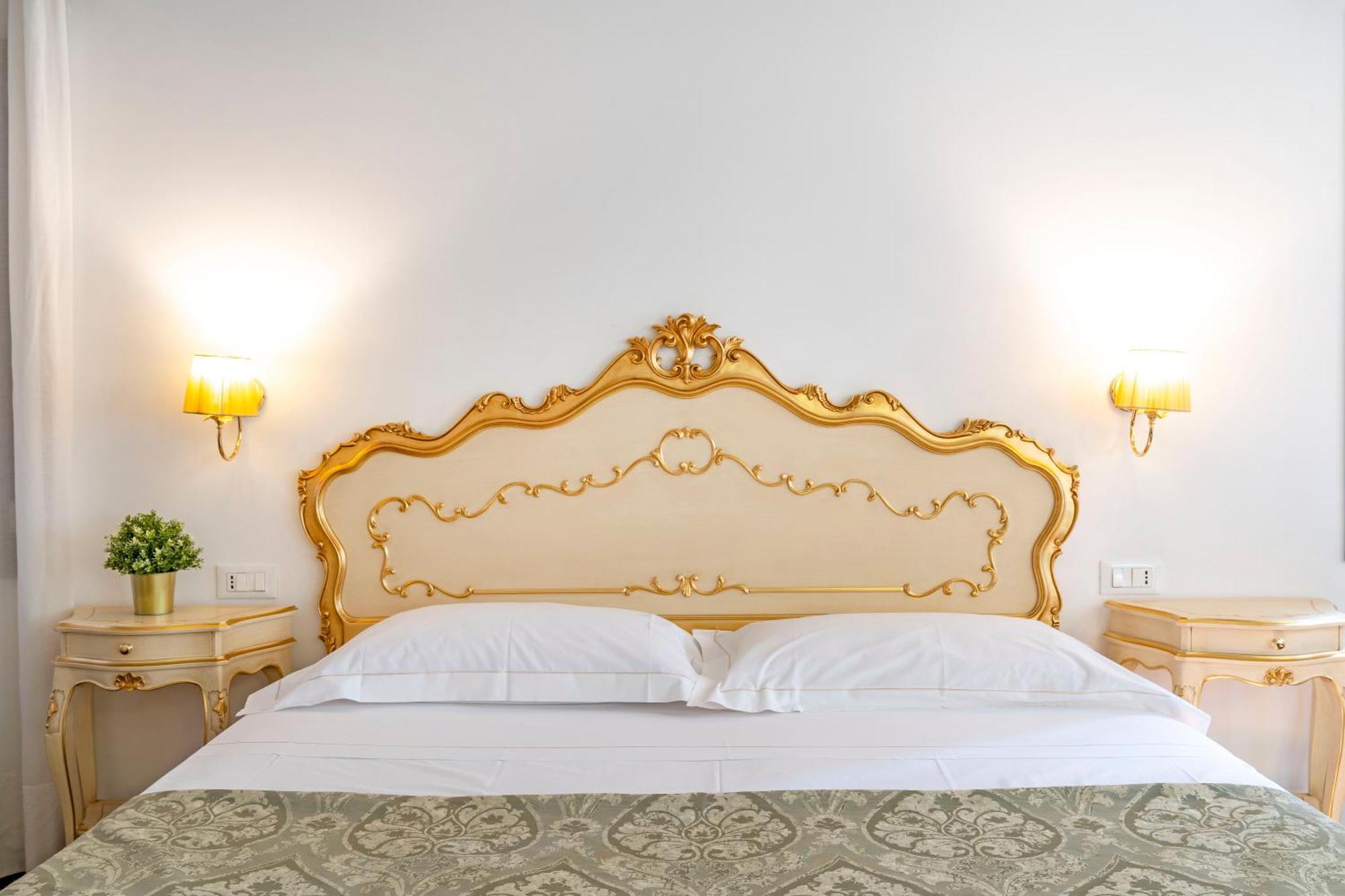 Casa Marsilli Hotel เวนิส ภายนอก รูปภาพ