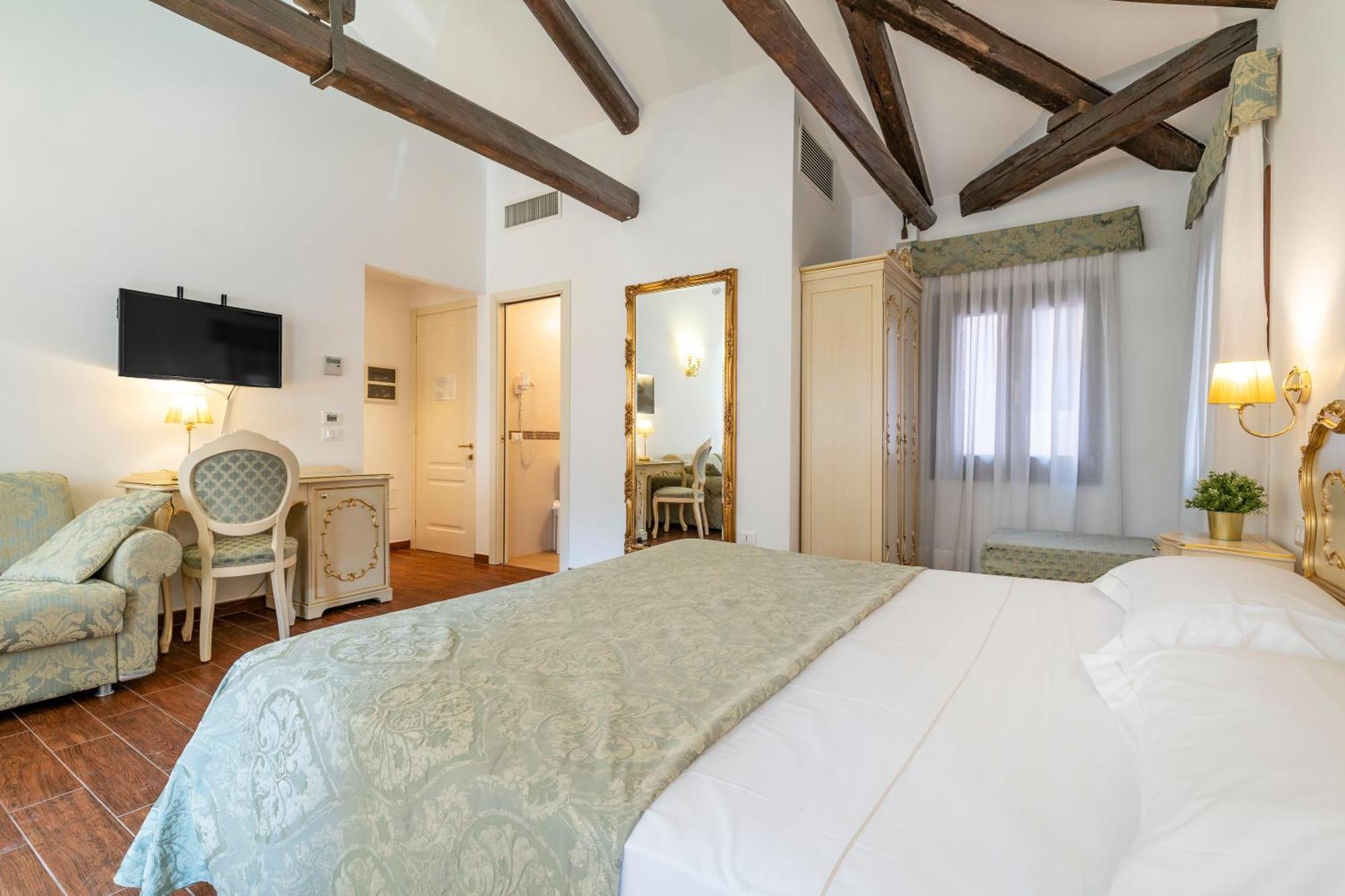 Casa Marsilli Hotel เวนิส ภายนอก รูปภาพ