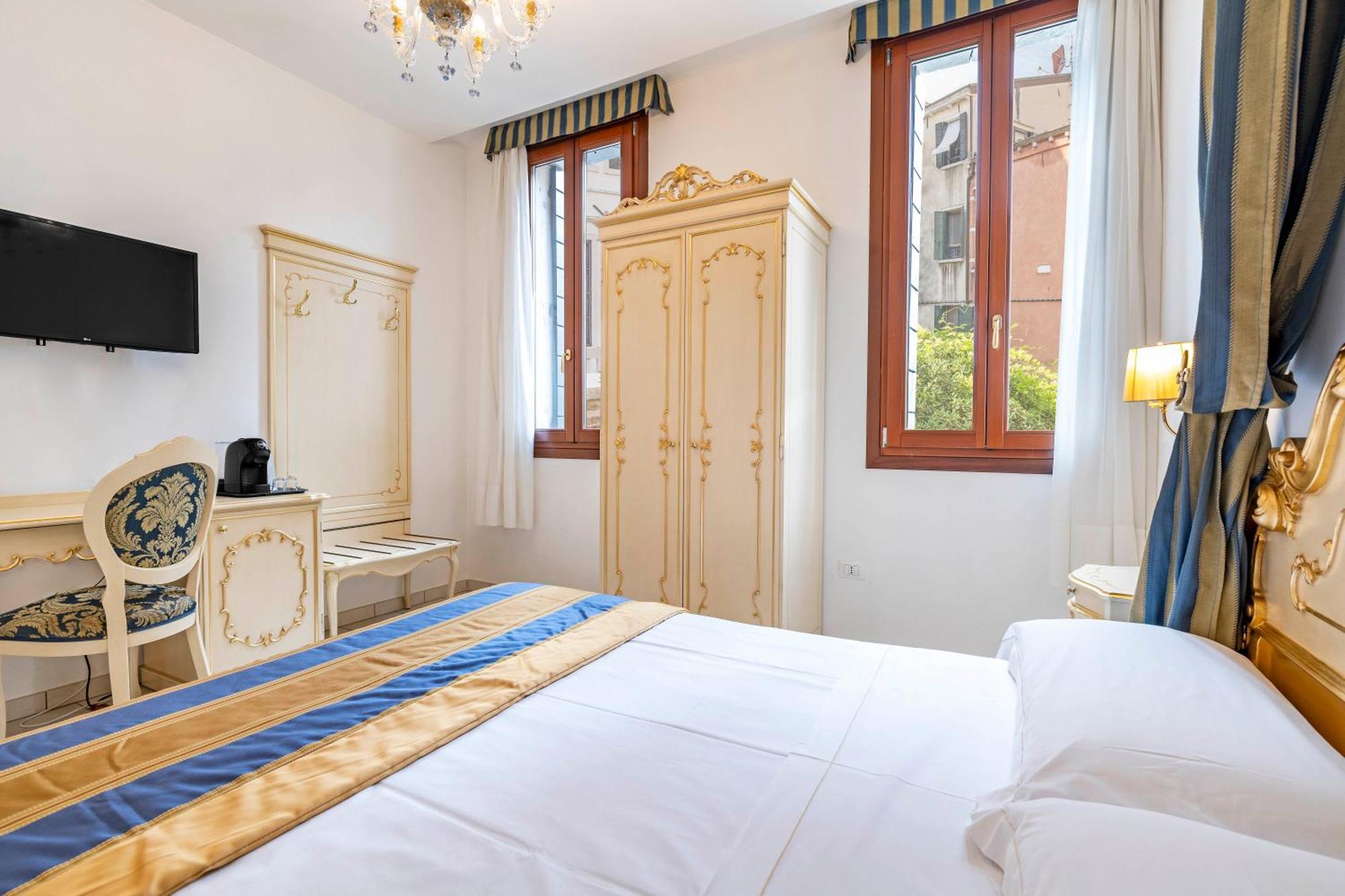 Casa Marsilli Hotel เวนิส ภายนอก รูปภาพ